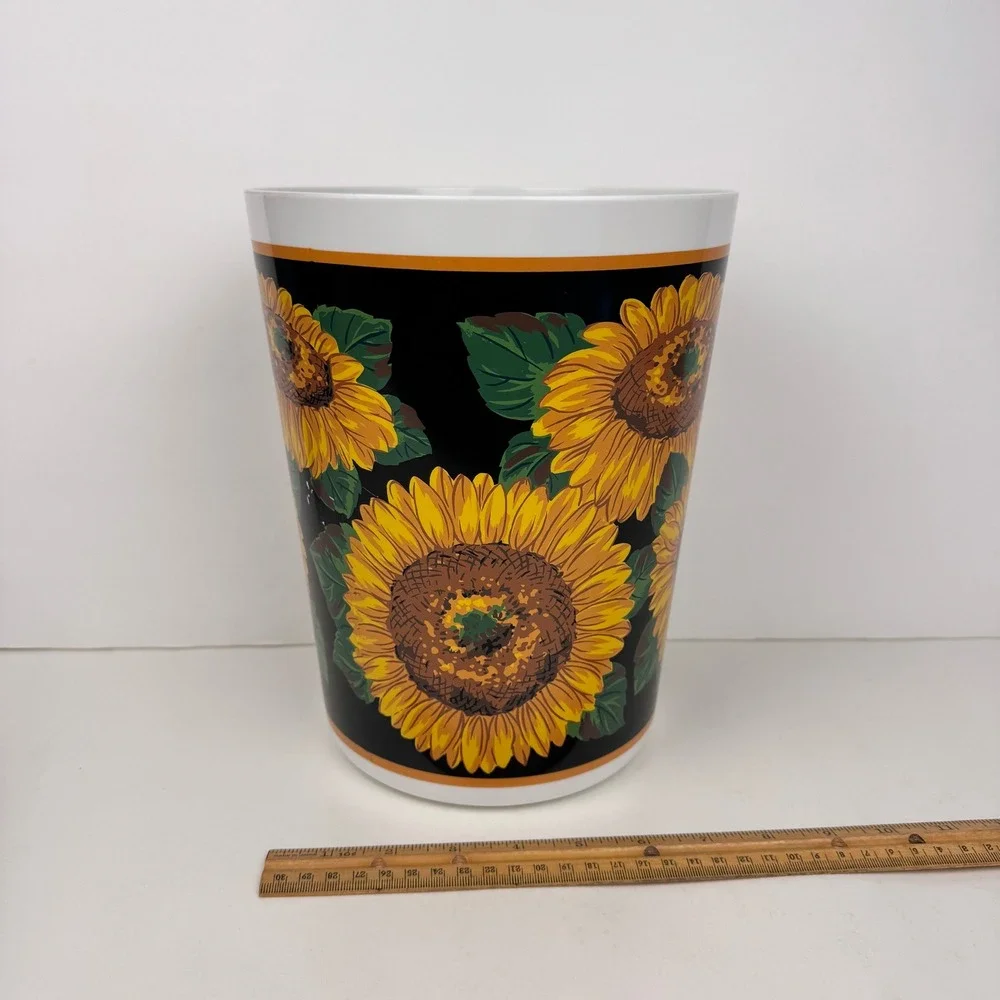 Rare Vtg Plastic Round Sunflower Garbage Can Bathroom Bedroom Grunge White Black